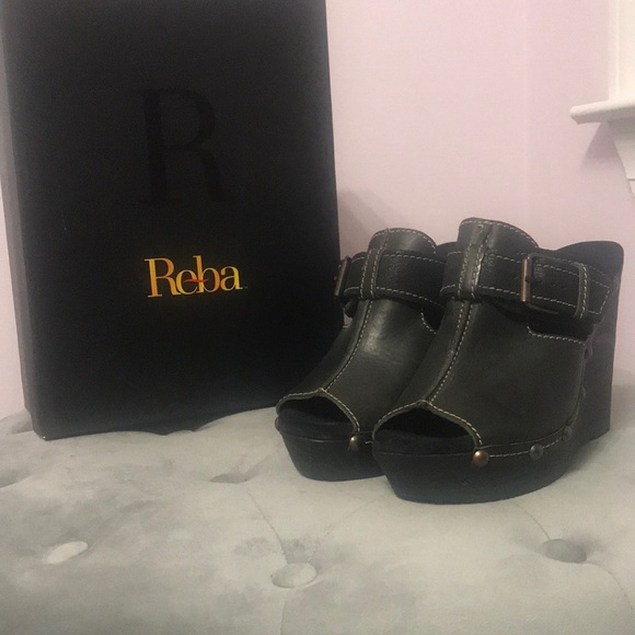 Reba Unlimited Wedge with Buckle Accent - Black. - Picture 2 of 12